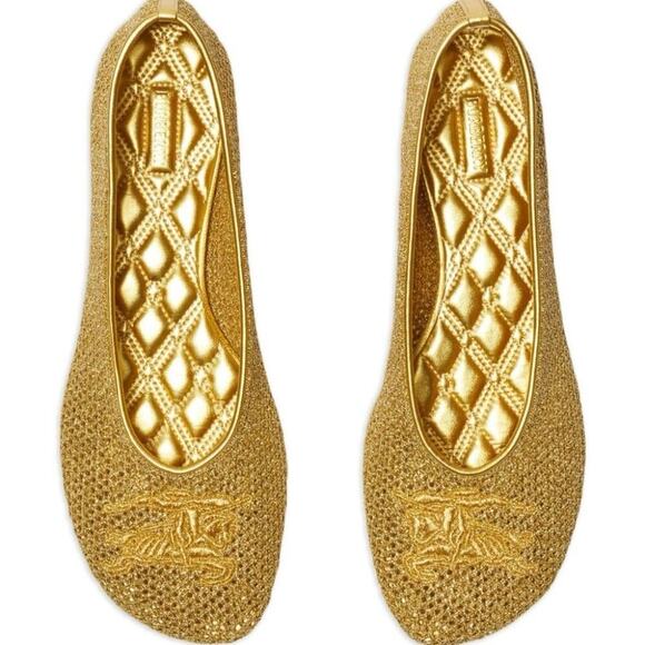 Elegant Gold Women's Flats - Picture 1 of 11